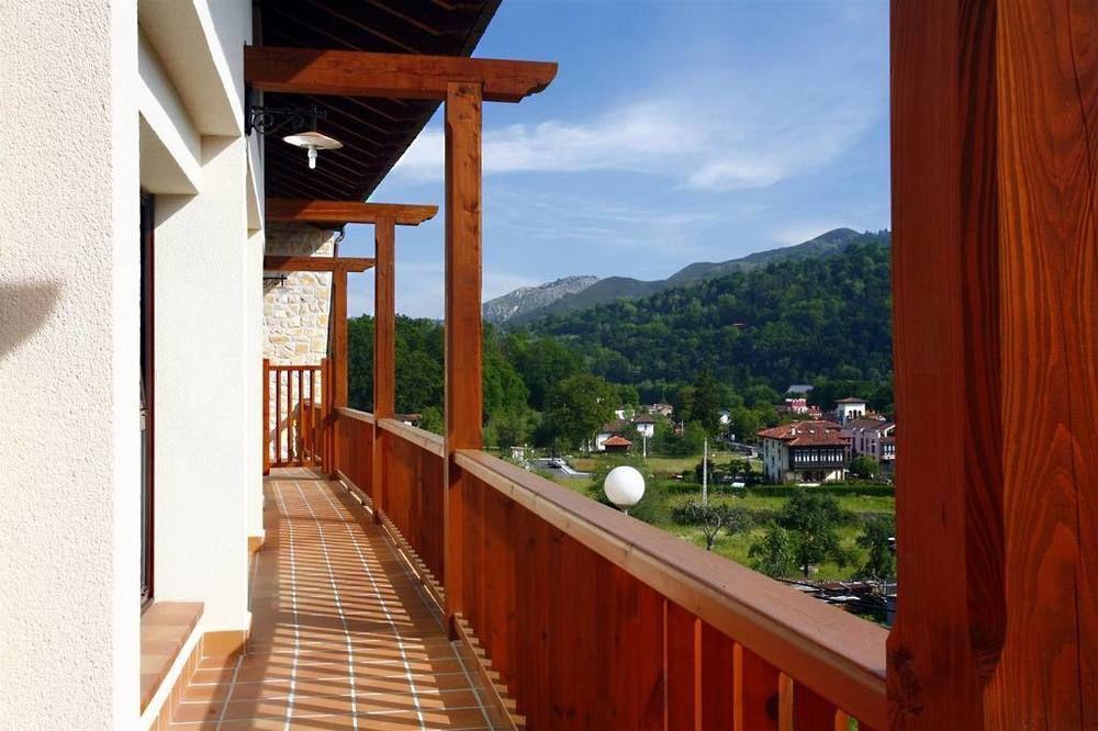 Apartamentos Aldea Del Puente Onís Εξωτερικό φωτογραφία