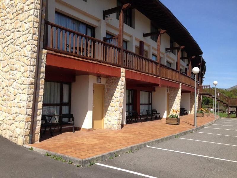 Apartamentos Aldea Del Puente Onís Εξωτερικό φωτογραφία
