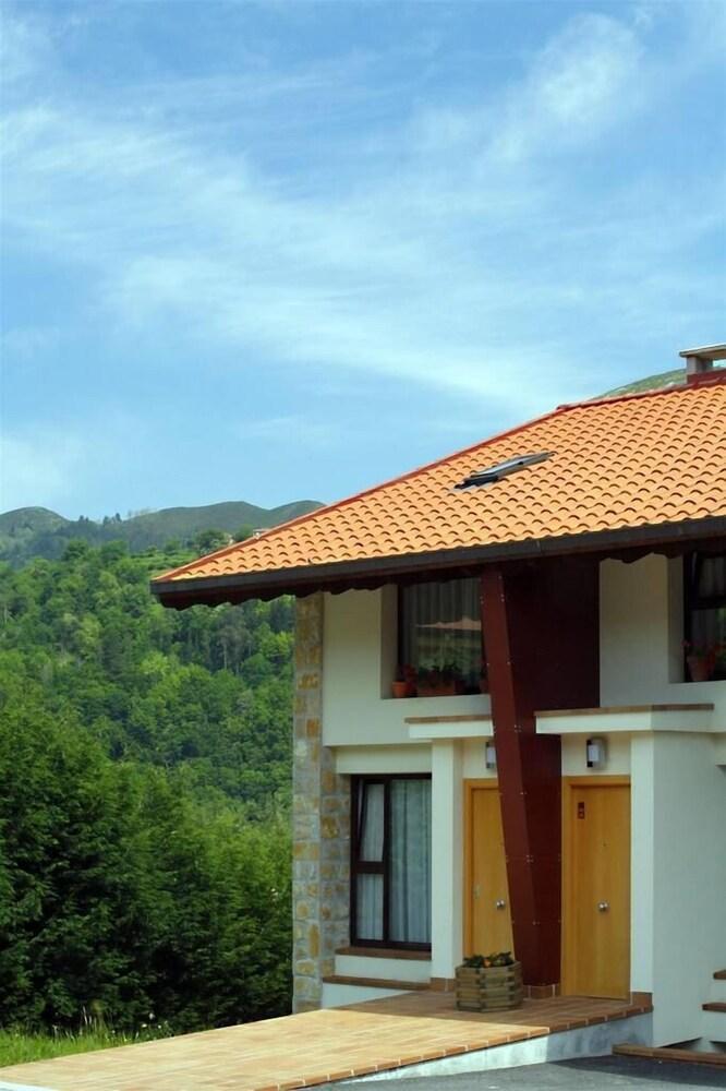 Apartamentos Aldea Del Puente Onís Εξωτερικό φωτογραφία